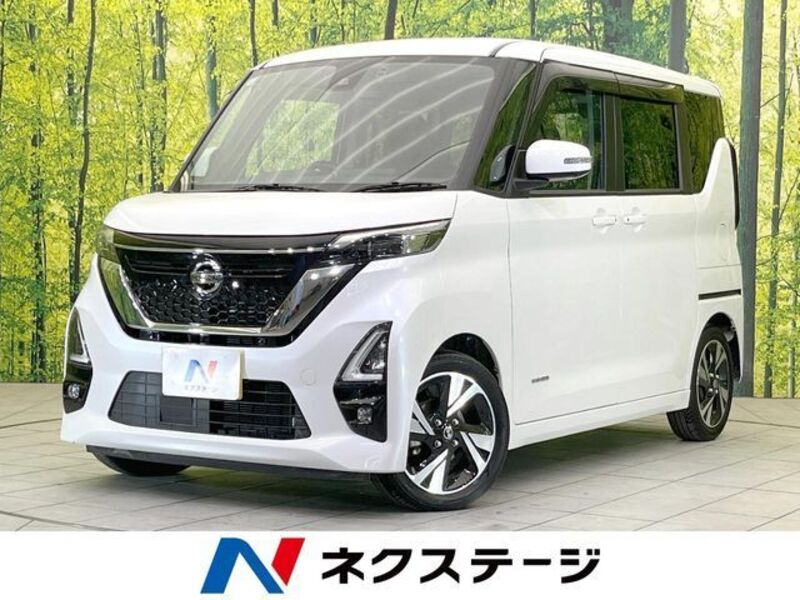 NISSAN ROOX