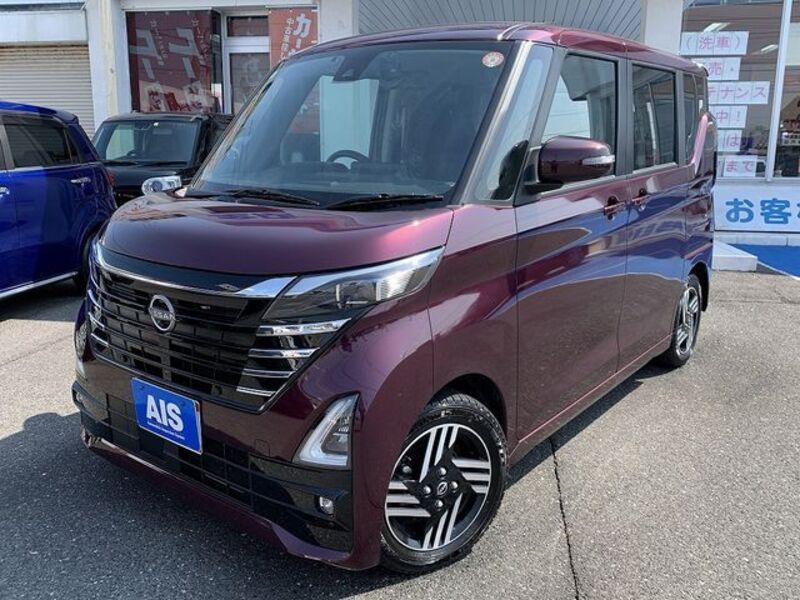 NISSAN ROOX