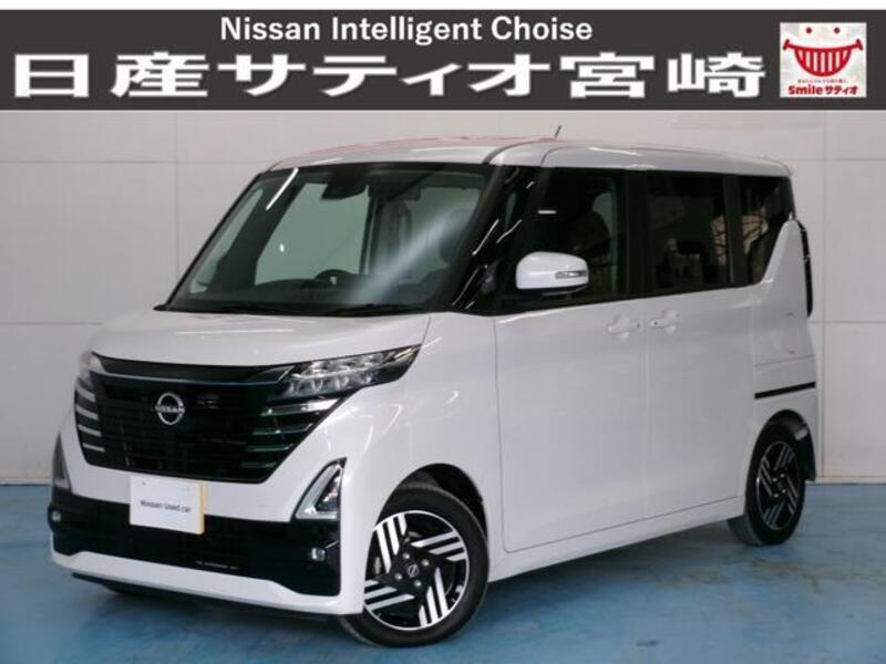 NISSAN ROOX
