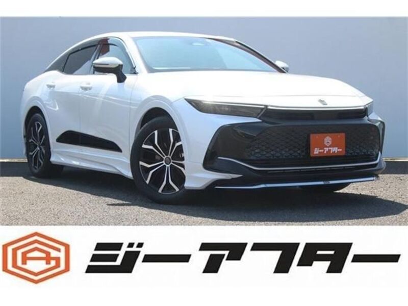 TOYOTA CROWN CROSSOVER