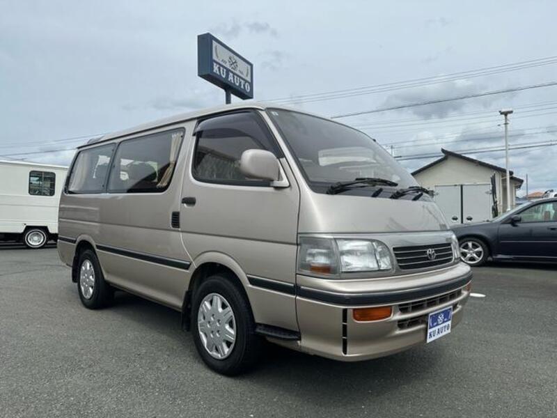 TOYOTA HIACE WAGON