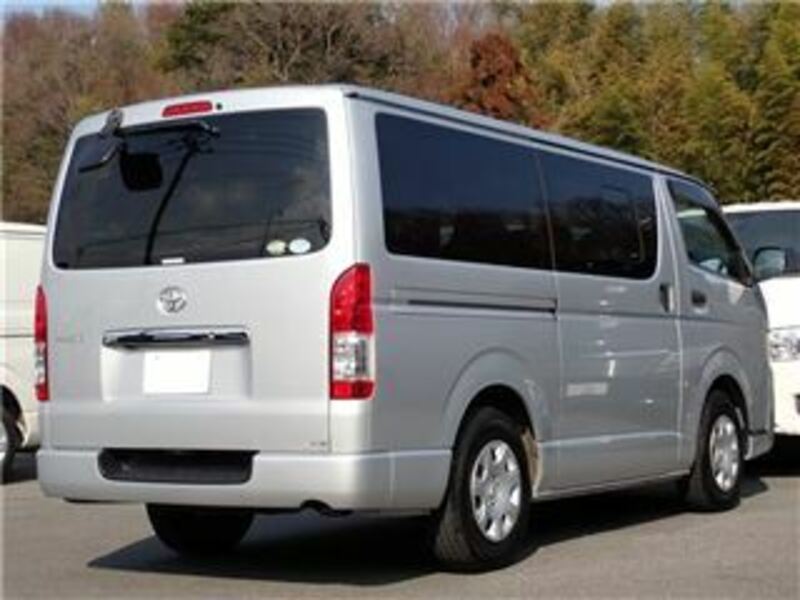 HIACE VAN-1