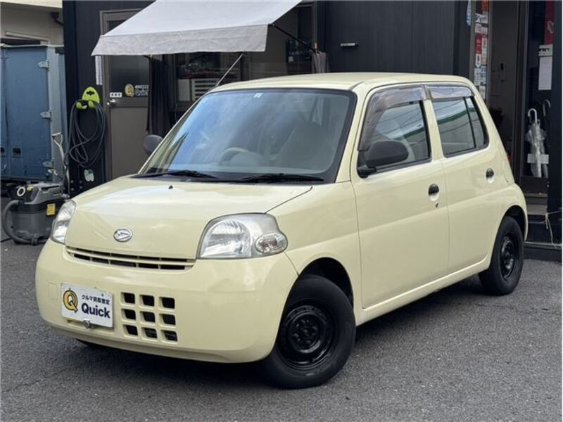 DAIHATSU ESSE