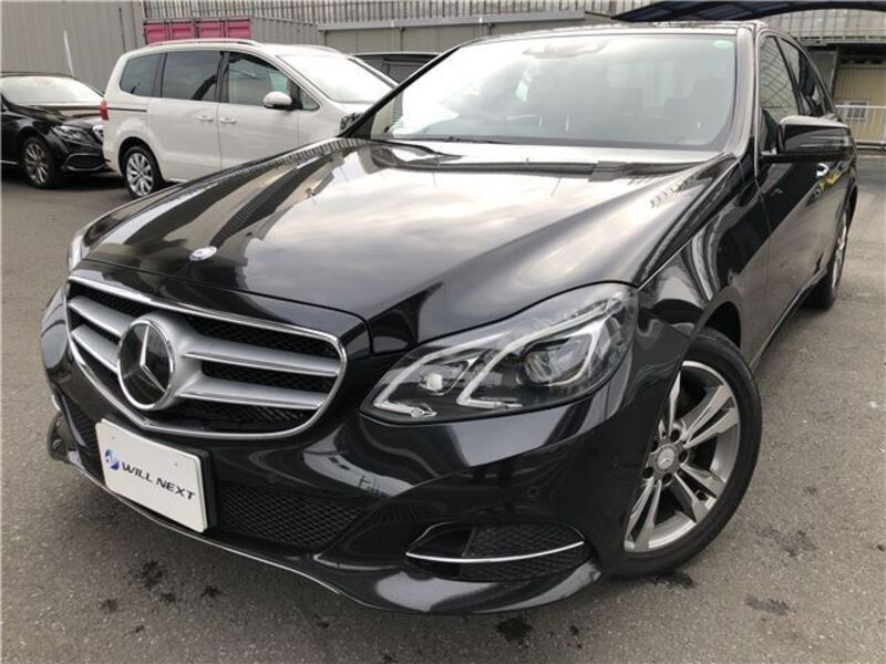MERCEDES-BENZ E-CLASS