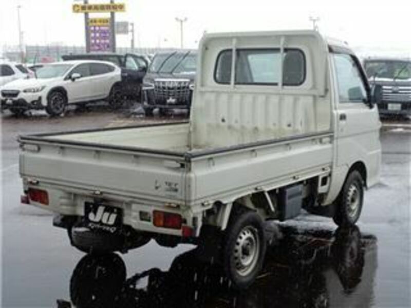 HIJET TRUCK-1