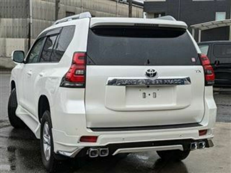 LAND CRUISER PRADO-4