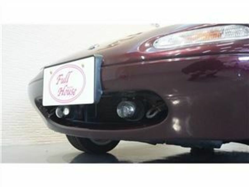 EUNOS ROADSTER