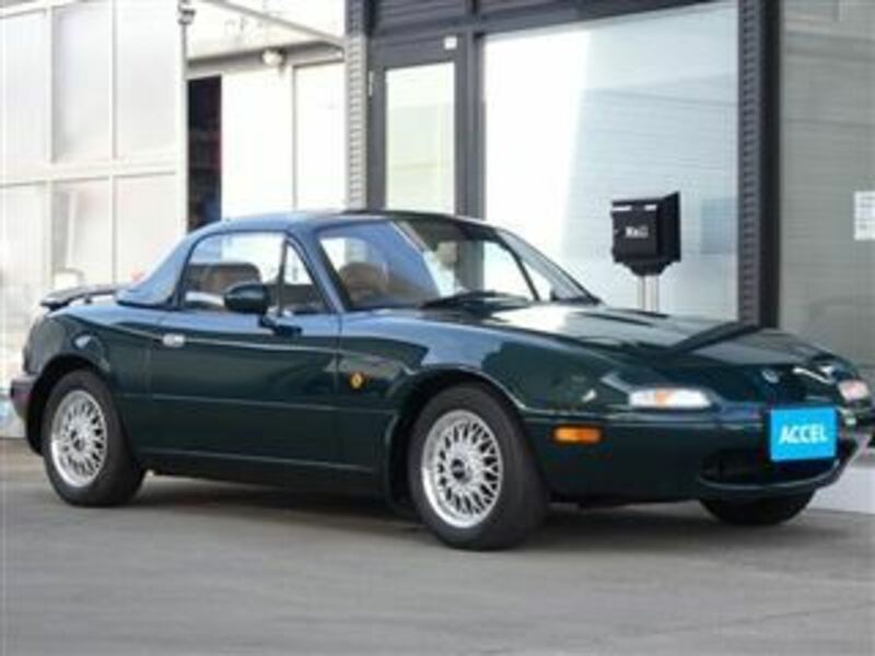 EUNOS ROADSTER