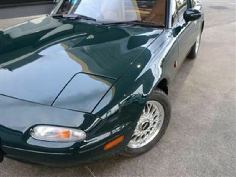 EUNOS ROADSTER