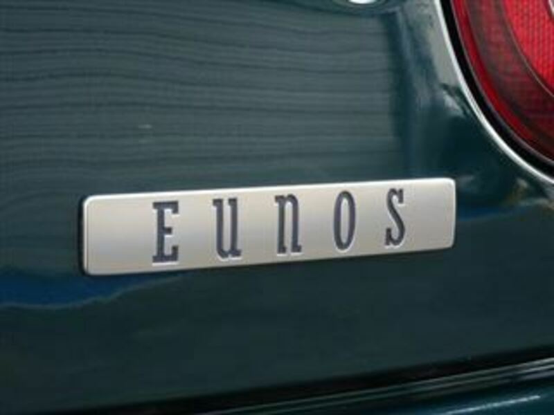 EUNOS ROADSTER