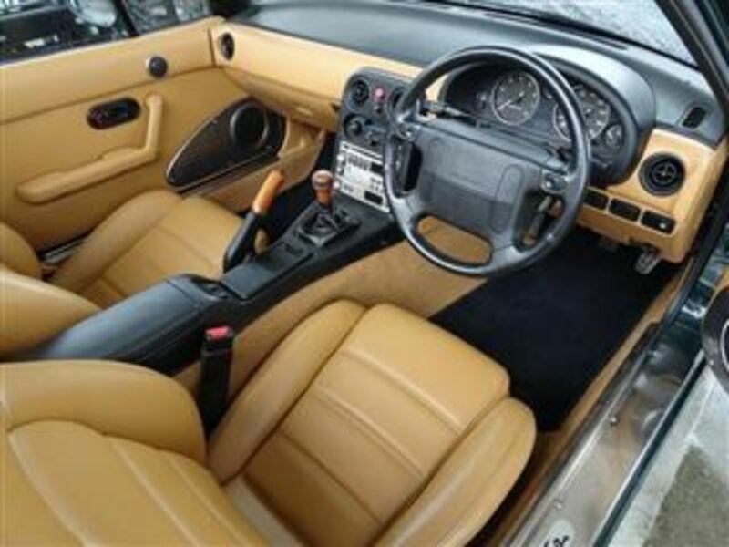 EUNOS ROADSTER