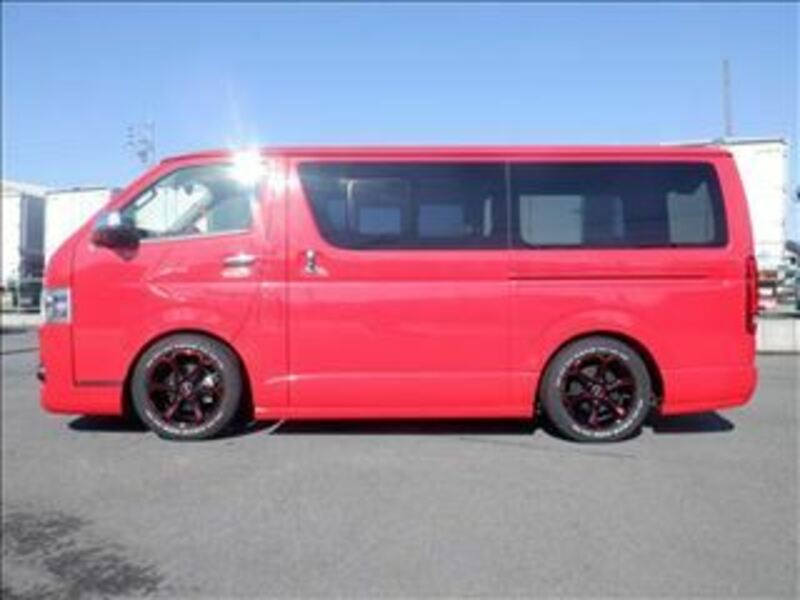 HIACE VAN-12