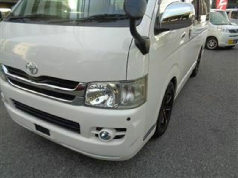 HIACE VAN-8