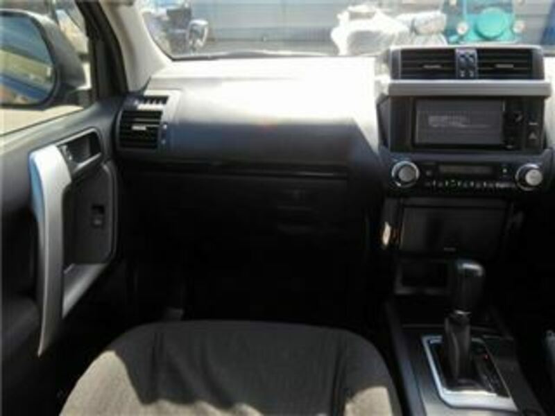 LAND CRUISER PRADO-27