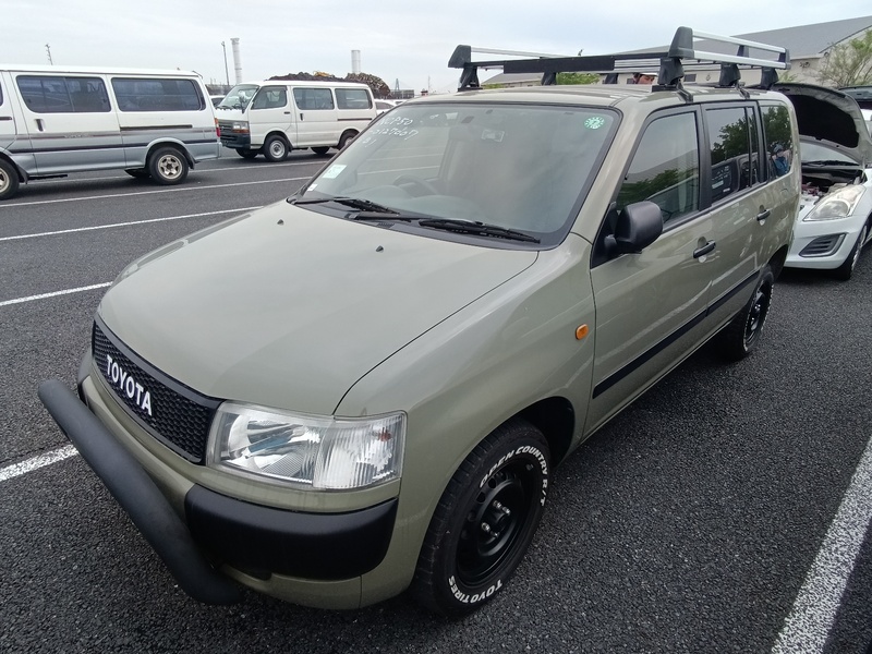 TOYOTA PROBOX VAN