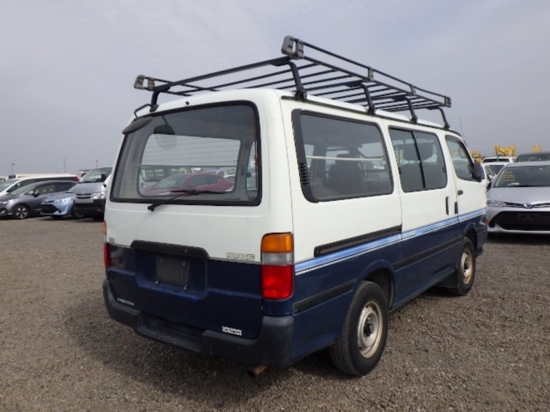 HIACE VAN