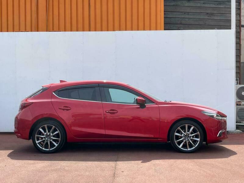Axela Sport