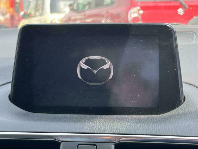 Axela Sport