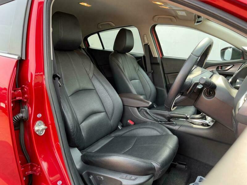 Axela Sport