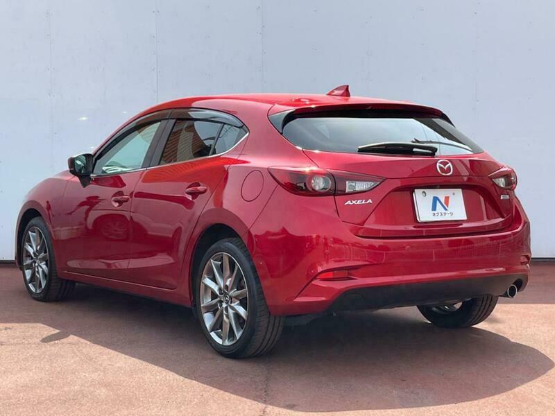 Axela Sport