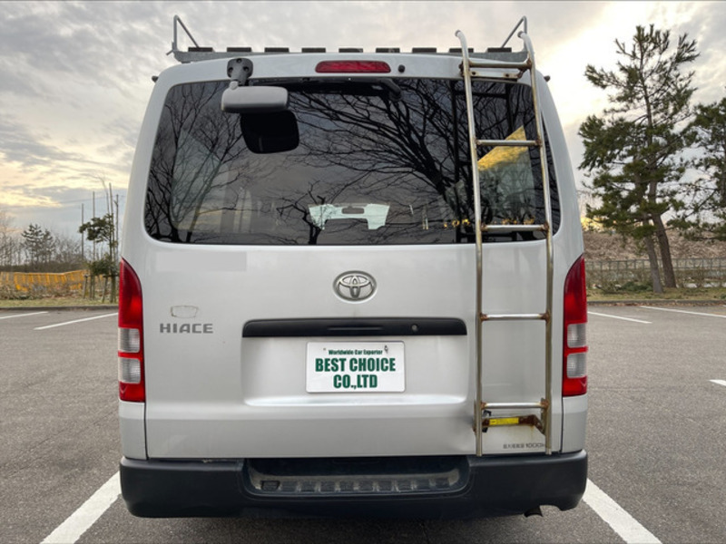 HIACE VAN