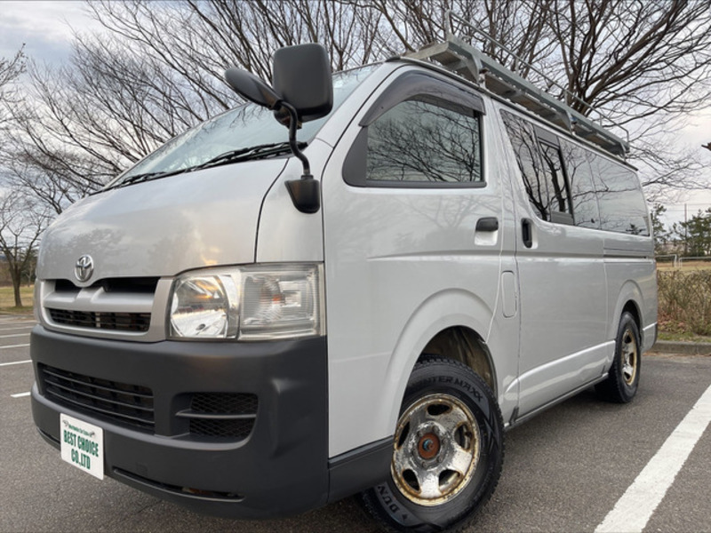 HIACE VAN