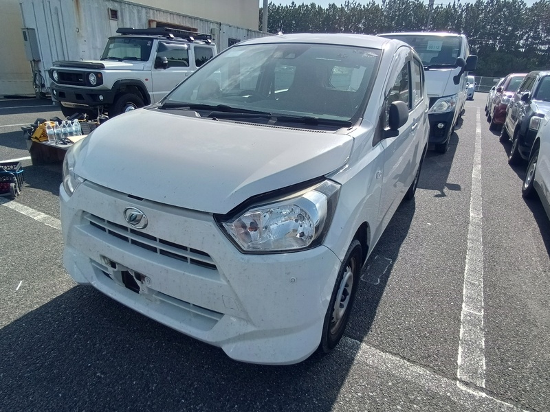 DAIHATSU Mira Es