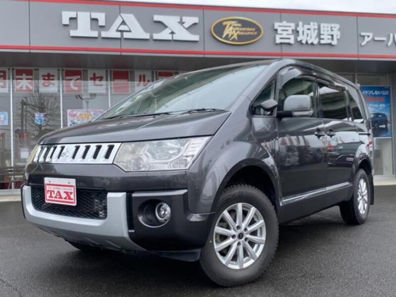 MITSUBISHI DELICA D5