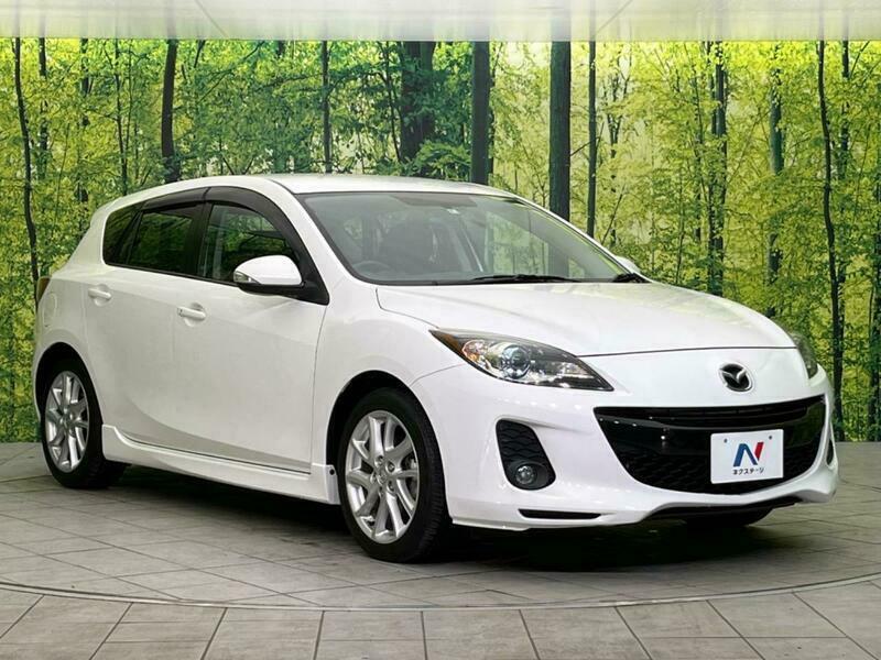 Axela Sport
