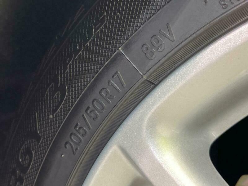 Axela Sport