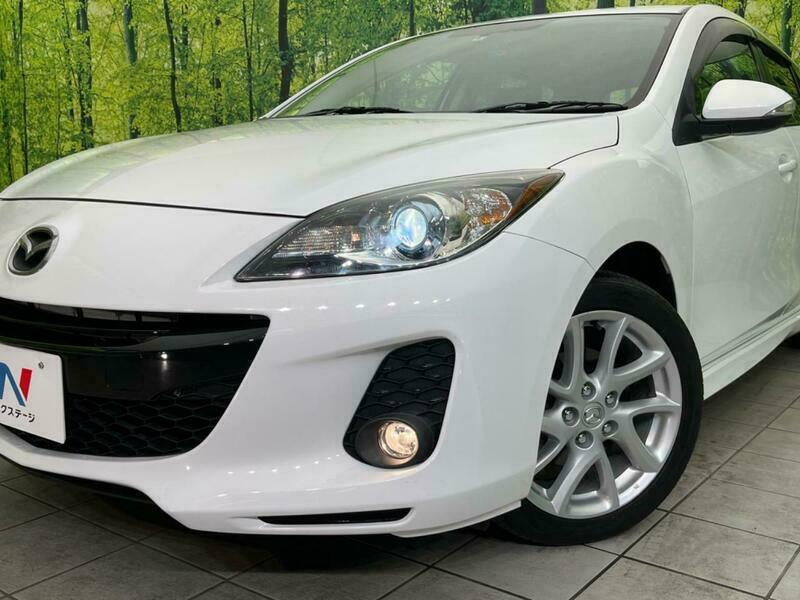 Axela Sport