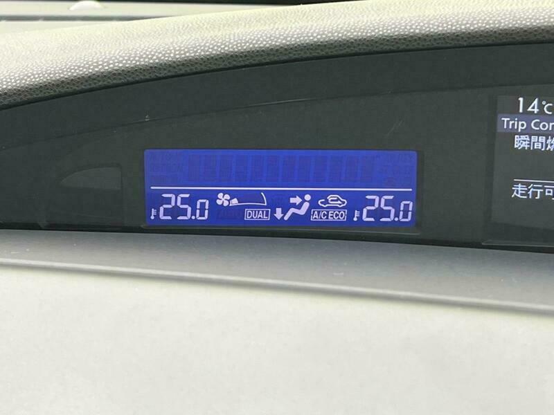Axela Sport