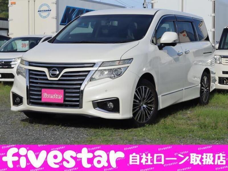 NISSAN ELGRAND