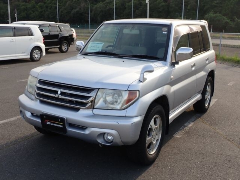 MITSUBISHI PAJERO IO