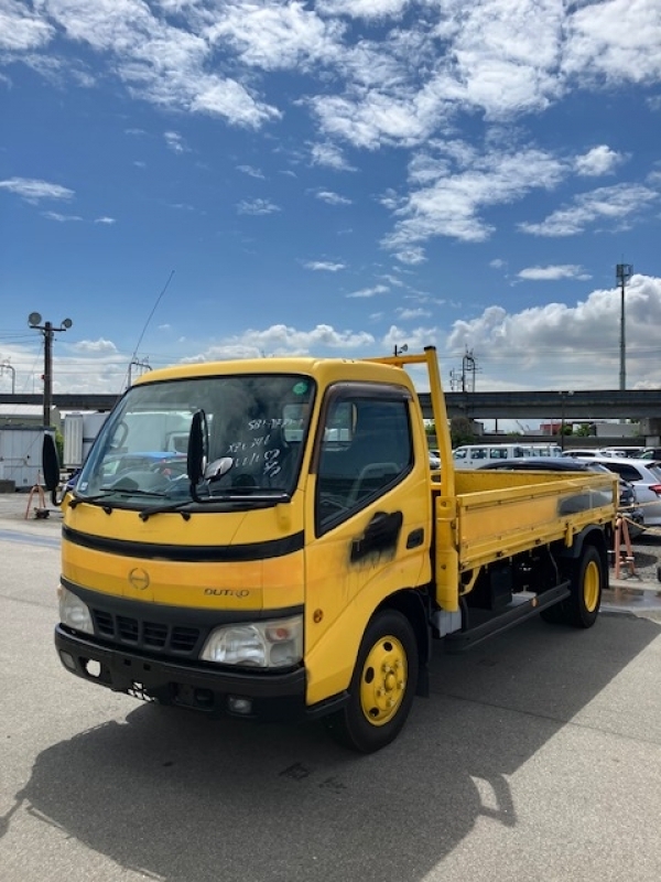 HINO Dutro