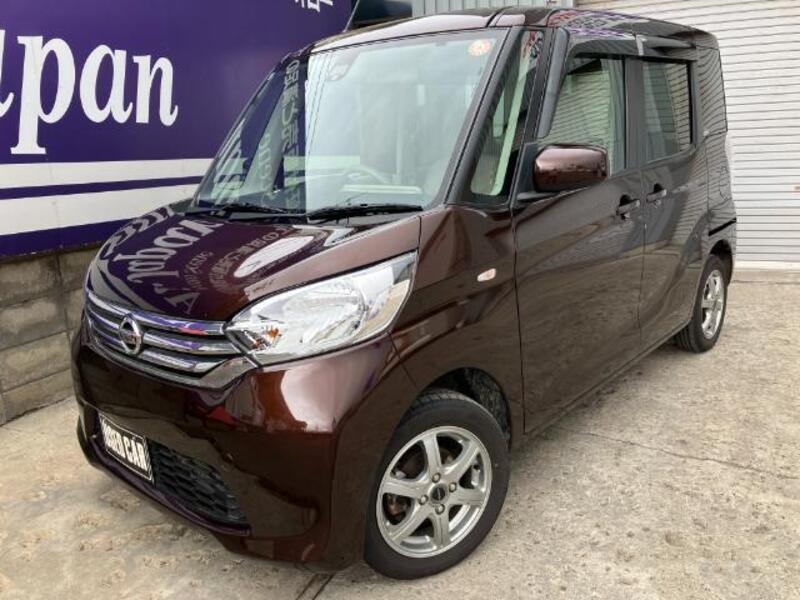 NISSAN DAYZ ROOX