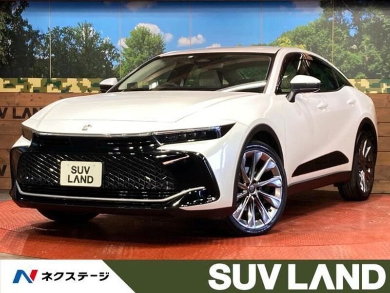 TOYOTA CROWN CROSSOVER