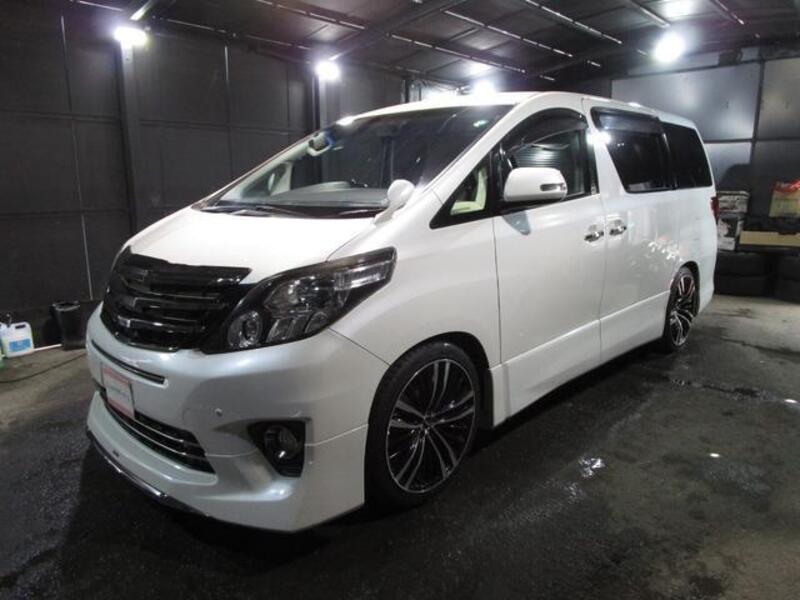 TOYOTA ALPHARD