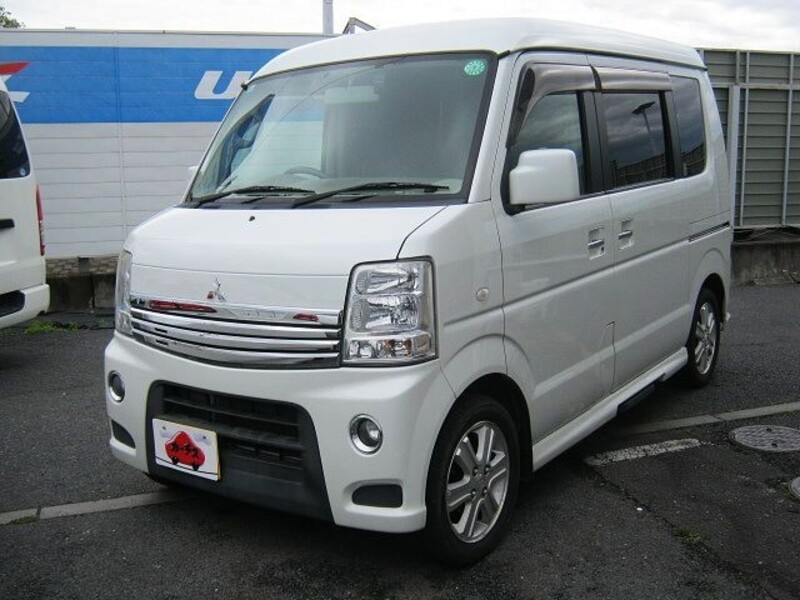 MITSUBISHI TOWNBOX