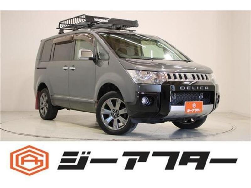 MITSUBISHI DELICA D5