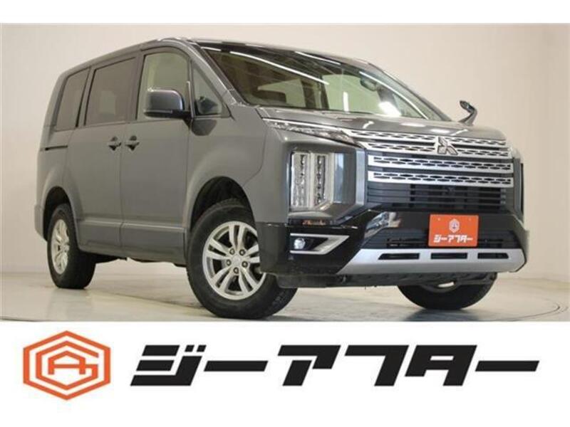 MITSUBISHI DELICA D5