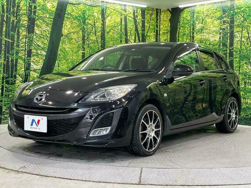 Axela Sport