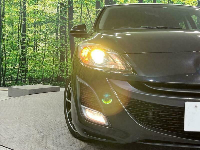 Axela Sport