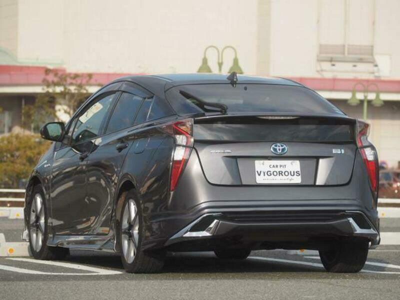 PRIUS-5