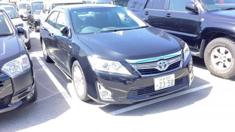 TOYOTA CAMRY