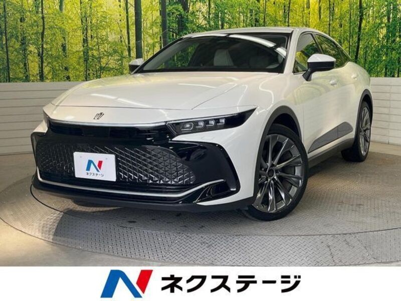 TOYOTA CROWN CROSSOVER