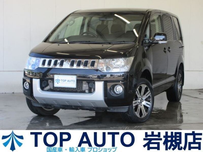MITSUBISHI DELICA D5