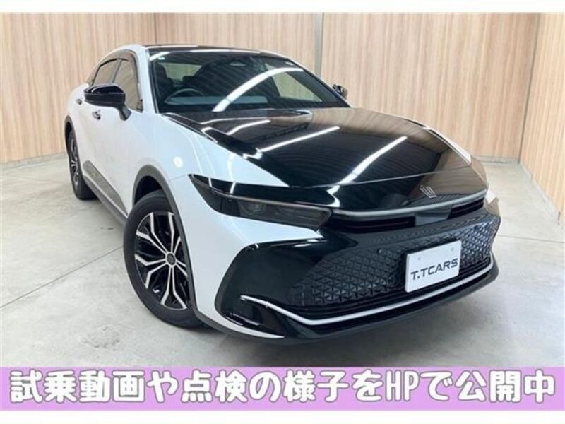 TOYOTA CROWN CROSSOVER