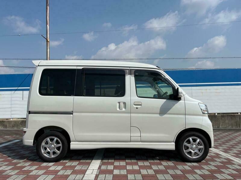 ATRAI WAGON