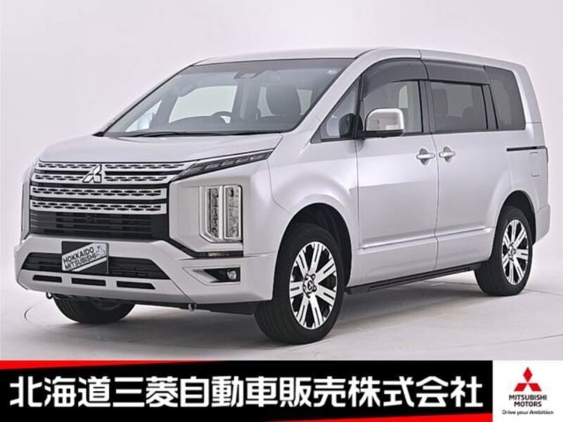 MITSUBISHI DELICA D5